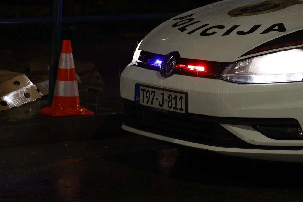 Poginuo biciklista u sudaru s kamionom na izlazu iz tunela u Misurićima kod Maglaja